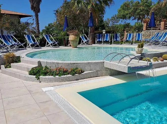 Capo Vaticano - Kalabrien 21016 公寓 里卡迪